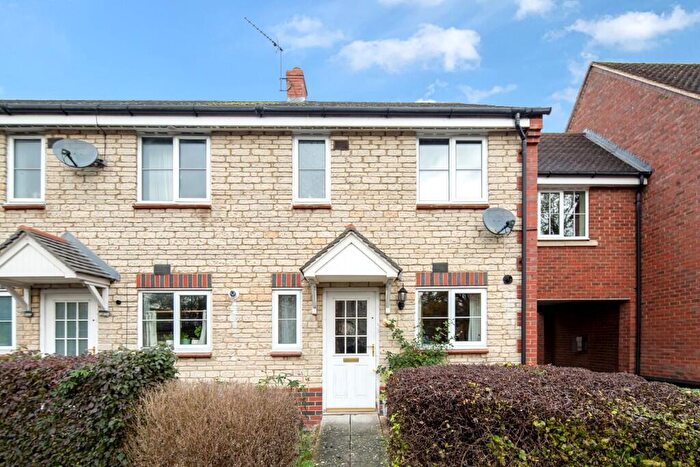 3 Bedroom Terraced House For Sale In , Grebe Road, Bicester, Oxfordshire, OX26