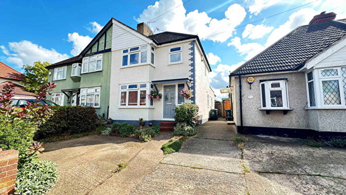 3 Bedroom Semi-Detached House For Sale In Chastilian Road, Dartford, Kent, DA1