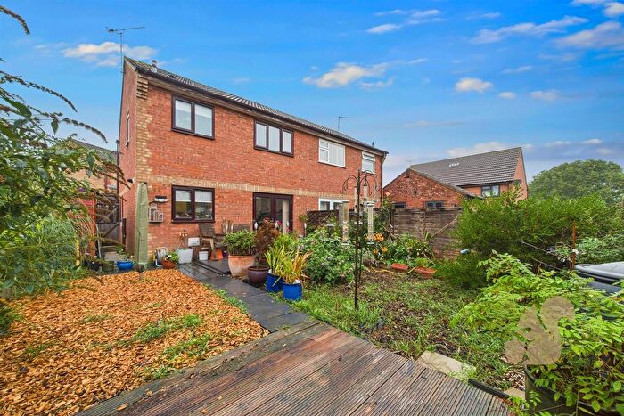 3 Bedroom Semi-Detached House For Sale In Spencer Way, Stowmarket, IP14