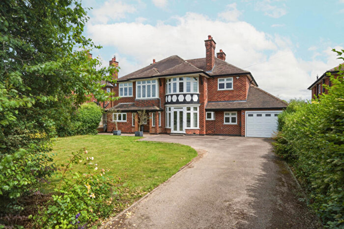 6 Bedroom Detached House For Sale In Selby Road, Nottingham, NG2