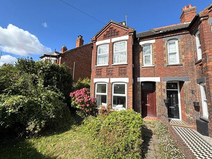 4 Bedroom Semi-Detached House For Sale In King'S Lynn - Bed Semi Detached Of Generous Proportions, PE30
