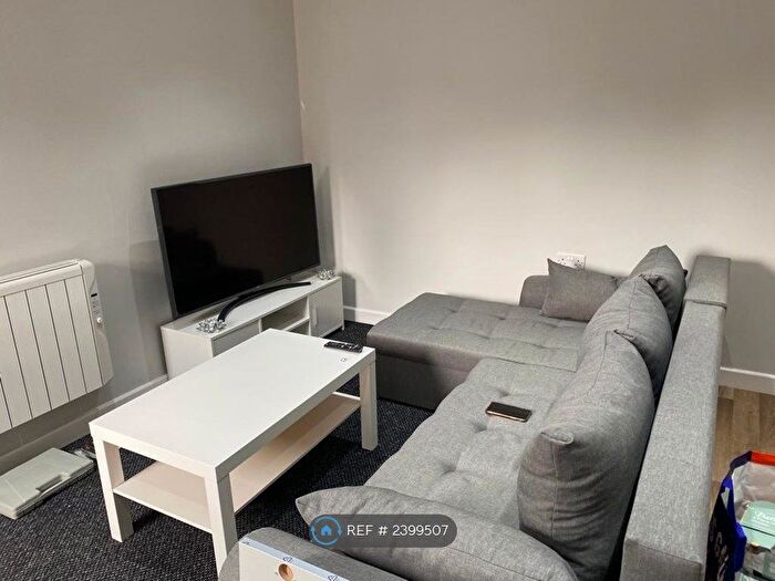 1 Bedroom Flat To Rent In Littleton Road, Salford, M6