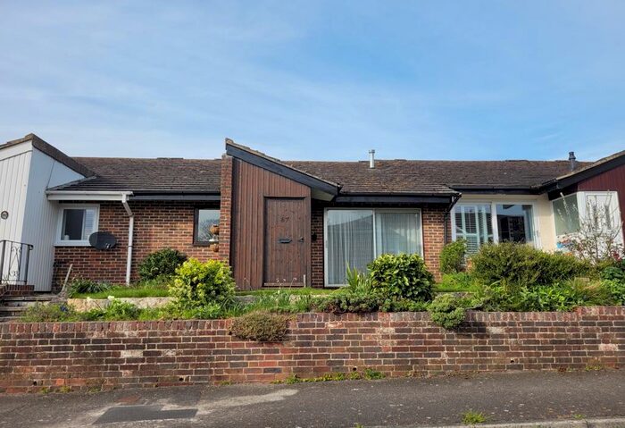 2 Bedroom Bungalow To Rent In Sir John Moore Avenue, Hythe, Kent, CT21