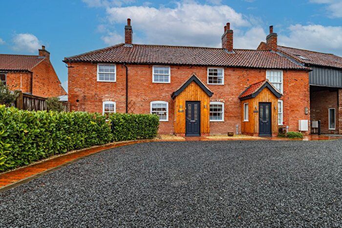 Semi-Detached House For Sale In Main Road, Long Bennington, NG23