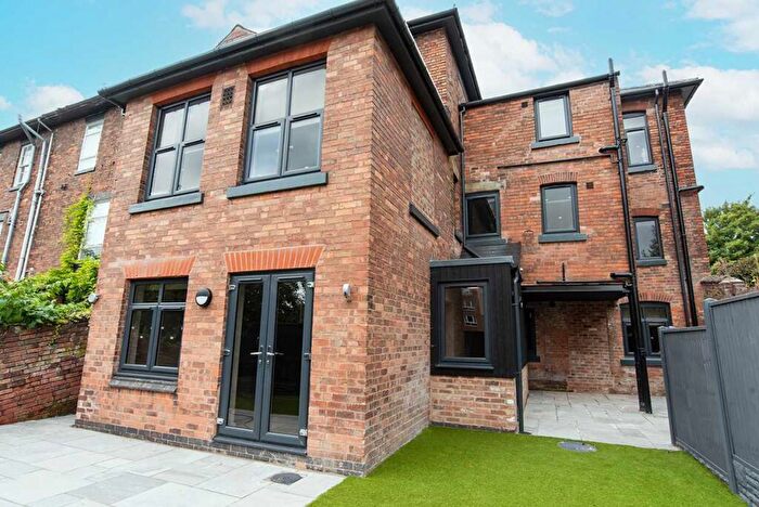 6 Bedroom End Of Terrace House To Rent In North Parade, Derby, DE1