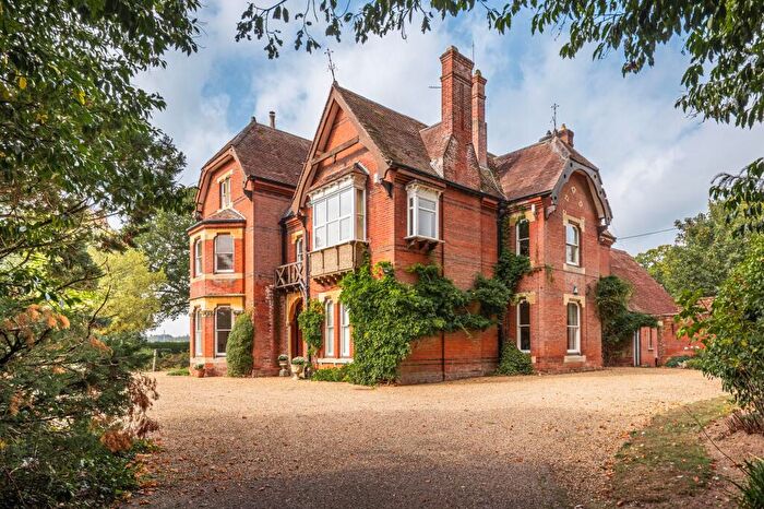 7 Bedroom Detached House For Sale In Detached Period Home In Aylsham, NR11