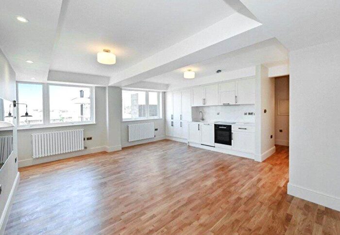 2 Bedroom Garage / Parking To Rent In Boundary Road, London, NW8