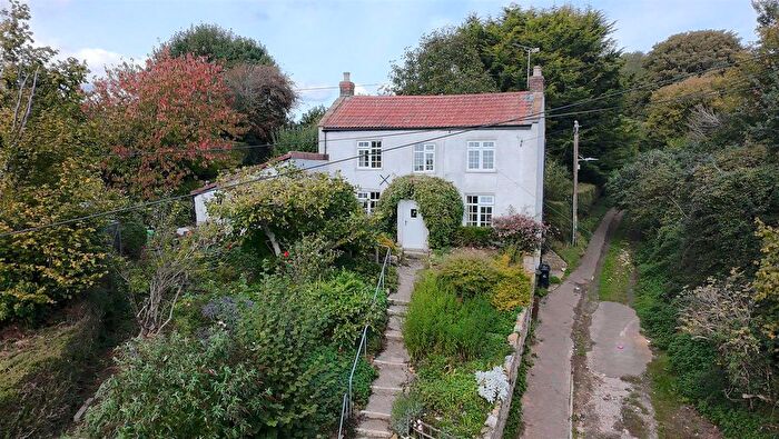 2 Bedroom Cottage For Sale In Old Road, Ilminster- No Chain, TA19