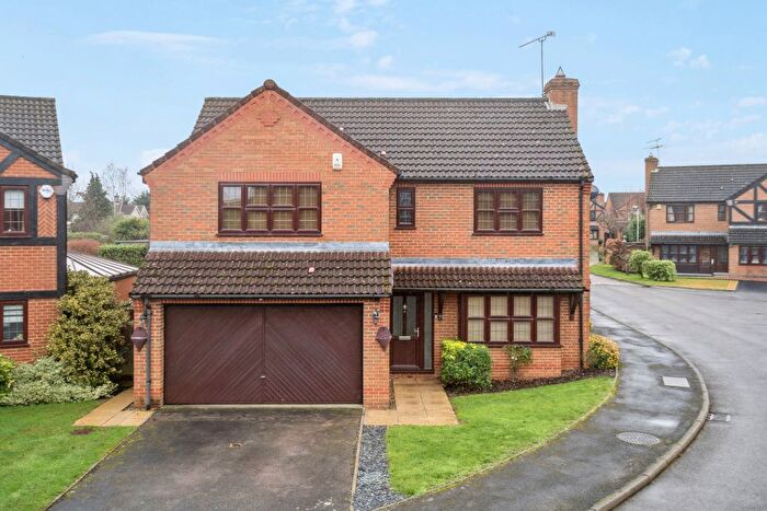 4 Bedroom Detached House For Sale In Holyport, Maidenhead, SL6