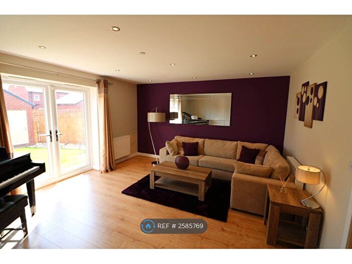 4 Bedroom Semi Detached House To Rent In Stockwell Drive, Derby, DE22