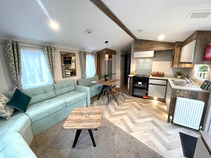 2 Bedroom Caravan For Sale In , Morecambe, LA4