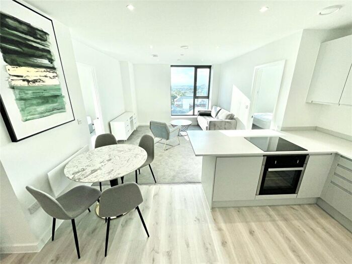2 Bedroom Apartment To Rent In No Old Trafford, Wharf End, Trafford Park, Stretford, Manchester, M17