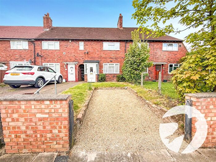 3 Bedroom Terraced House For Sale In Queenscroft Road, London, SE9