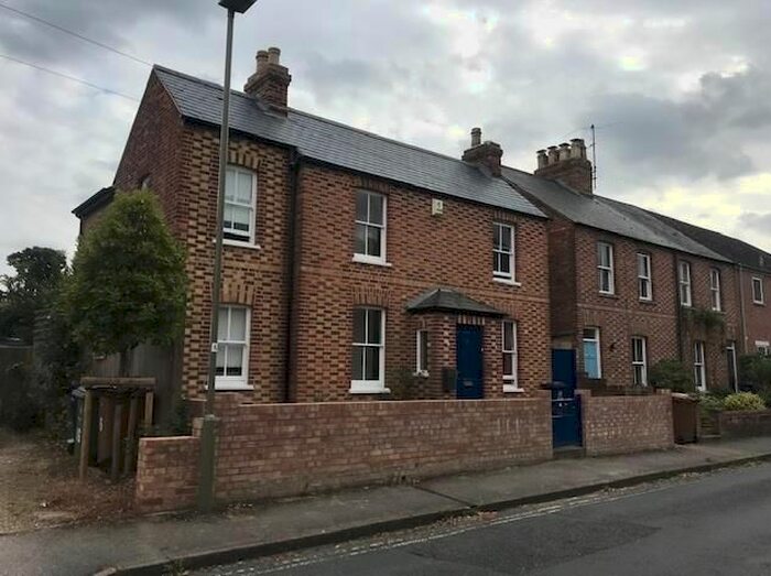 3 Bedroom Detached House To Rent In Hobson Road, Summertown, OX2