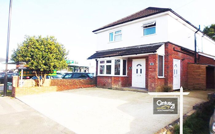 3 Bedroom Flat To Rent In |Ref: |, Burgess Road, Southampton, SO16