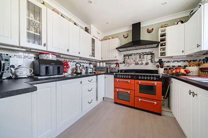 3 Bedroom Semi-detached Bungalow For Sale In Barton Crescent, Paignton, Devon, TQ3