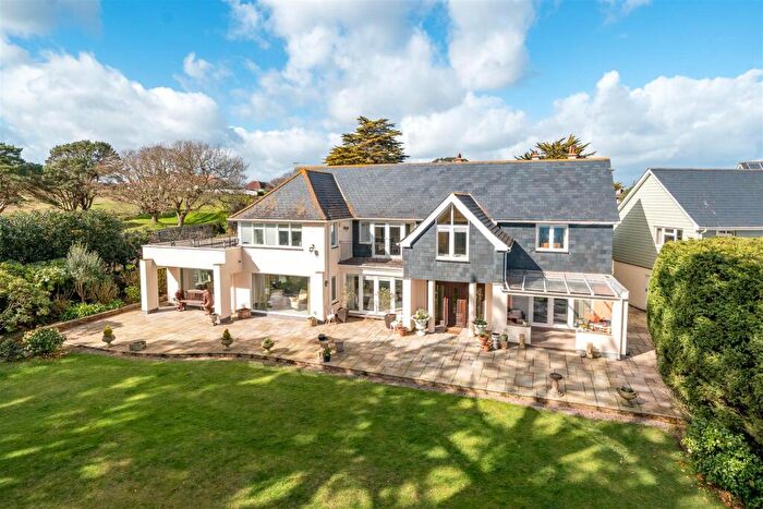 4 Bedroom Detached House For Sale In Northview Road, Budleigh Salterton, EX9