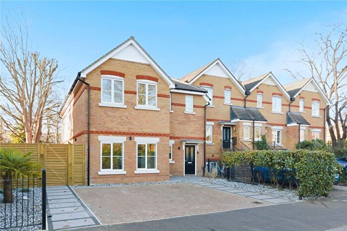 5 Bedroom End Terrace House For Sale In Alpha Road, Teddington, TW11
