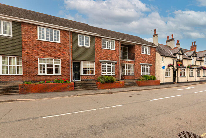 3 Bedroom Town House For Sale In Main Street, Market Bosworth, CV13