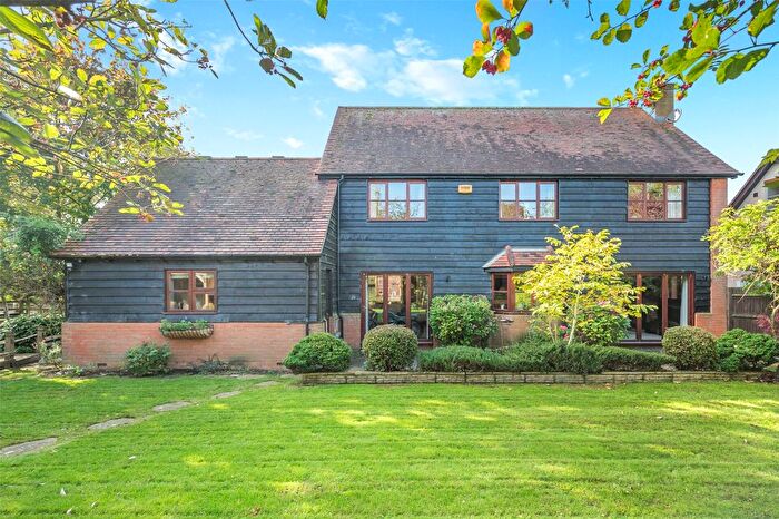 5 Bedroom Equestrian Property For Sale In Bennetts Close, Padbury, Buckingham, Buckinghamshire, MK18