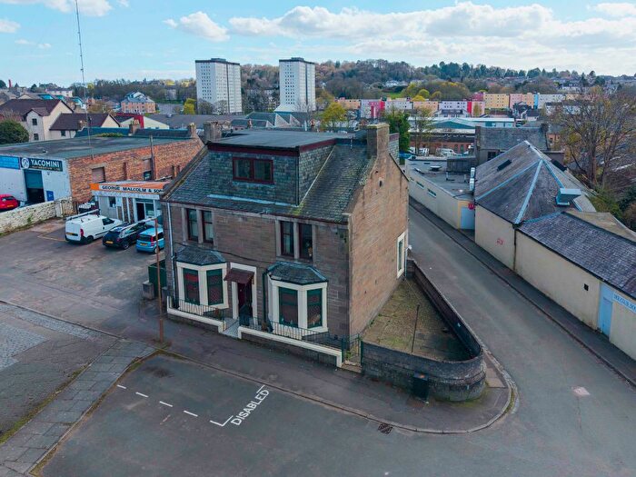 2 Bedroom Flat For Sale In Liff Road, Dundee, DD2