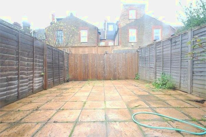 5 Bedroom Terraced House To Rent In Eswyn Road, Tooting, SW17