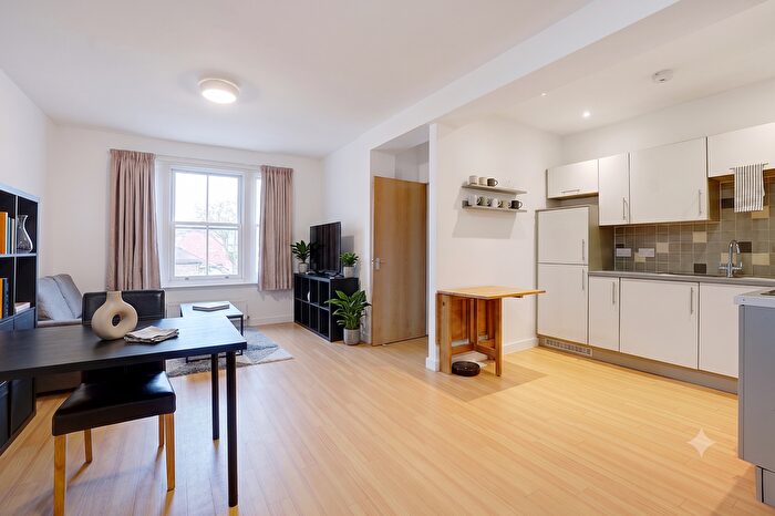 1 Bedroom Flat To Rent In Station Road West, Canterbury, CT2