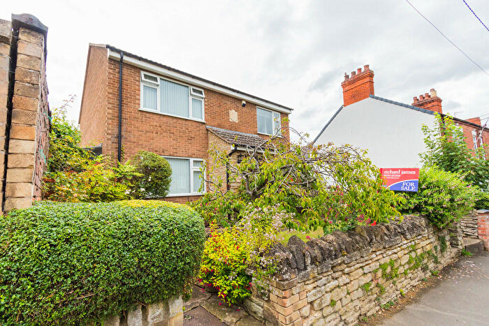 3 Bedroom Detached House For Sale In High Street, Irthlingborough, NN9