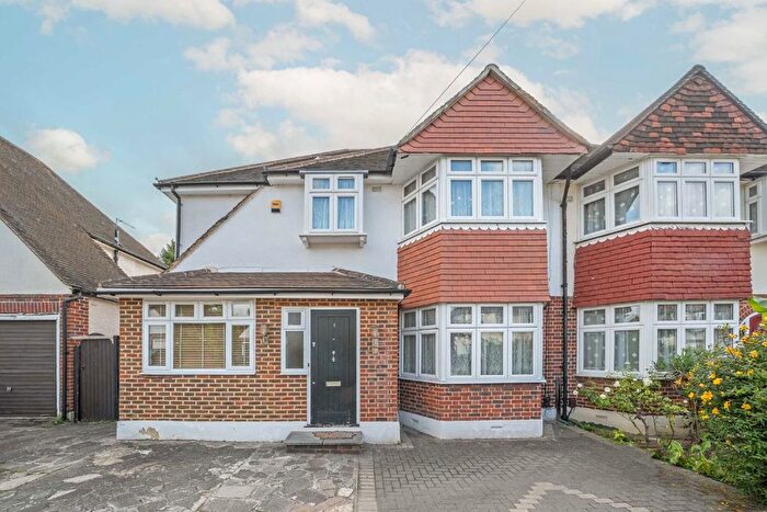 5 Bedroom Property To Rent In Beechcroft Avenue, New Malden, KT3