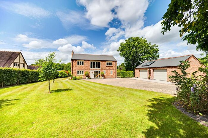4 Bedroom Detached House For Sale In Taylors Lane, Oakhanger, CW1