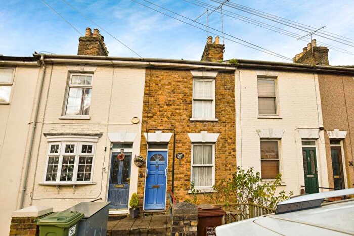 3 Bedroom Terraced House For Sale In Borstal Street, Rochester, Kent, ME1