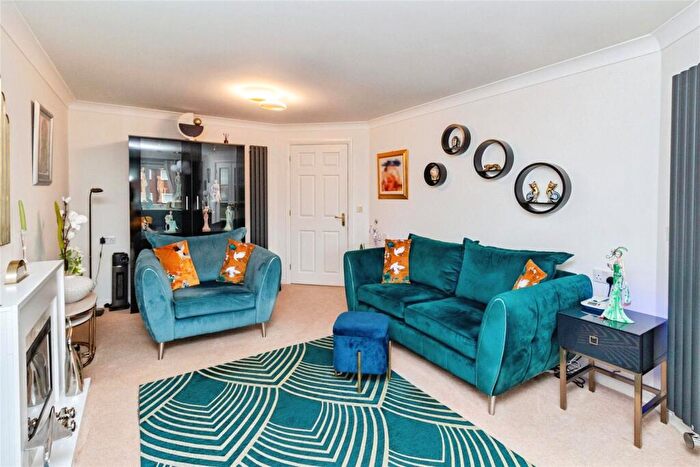 2 Bedroom Apartment For Sale In Joules Court, Stone, ST15