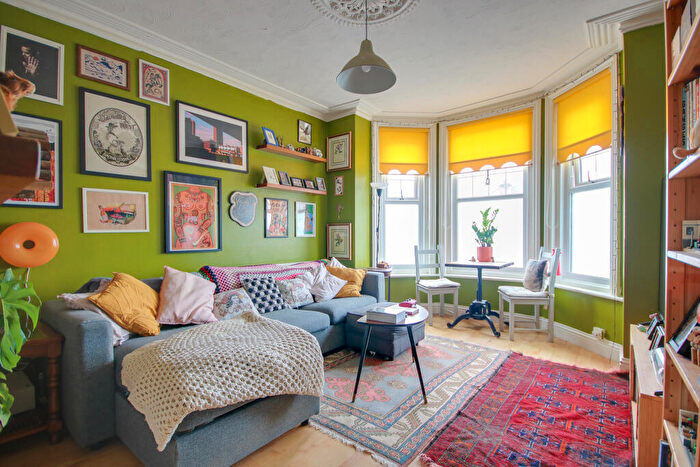 2 Bedroom Ground Maisonette For Sale In Bitterne Park! Private Garden! Popular Location!, SO18