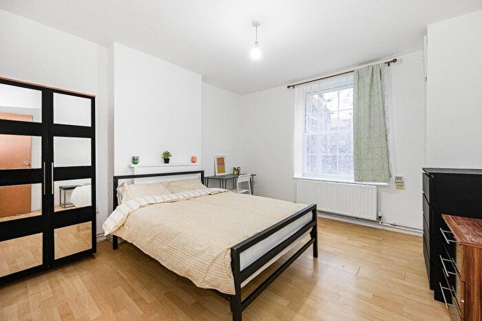 1 Bedroom Flat To Rent In Shadwell Gardens, London, E1