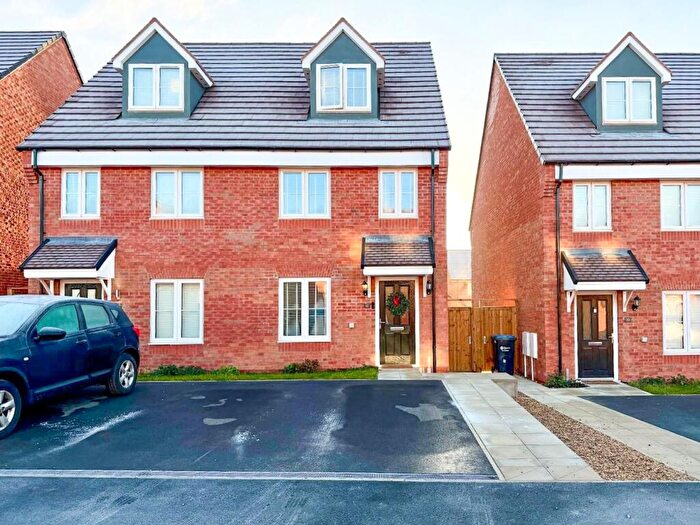 3 Bedroom Semi-Detached House For Sale In Marvelsike Way, Buckton Fields, Northampton, NN2