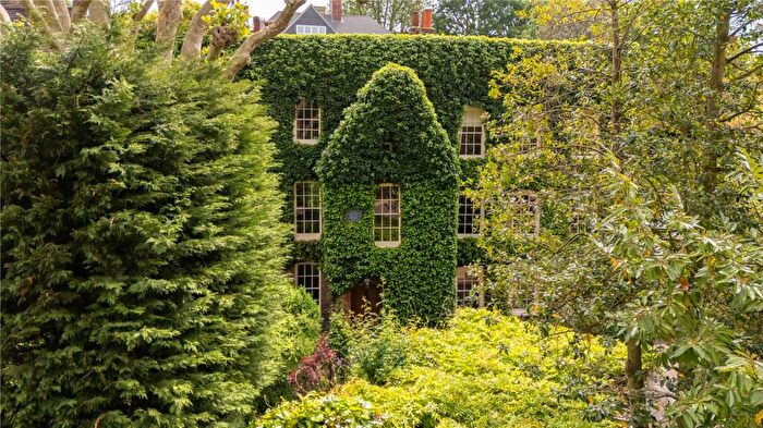 6 Bedroom Link Detached House For Sale In Frognal, Hampstead Village, London, NW3