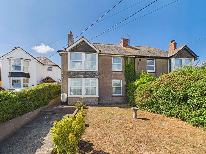 3 Bedroom Semi-Detached House For Sale In Lynstone Road, Bude, EX23