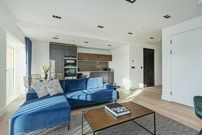 1 Bedroom Flat To Rent In Keybridge, Miles Street, Nine Elms, London, SW8