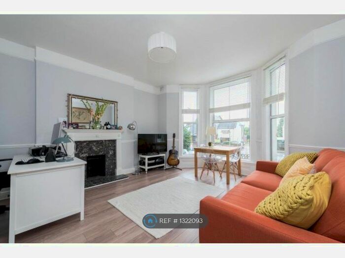 1 Bedroom Flat To Rent In Lee High Road, London SE12