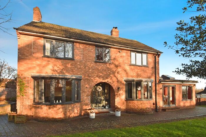 4 Bedroom Detached House For Sale In York Road, Knaresborough, North Yorkshire, HG5