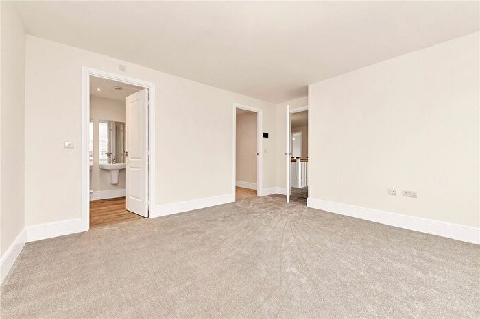 4 Bedroom Detached House For Sale In Tudor Meadow, Babraham Road, Sawston, Cambridge, CB22
