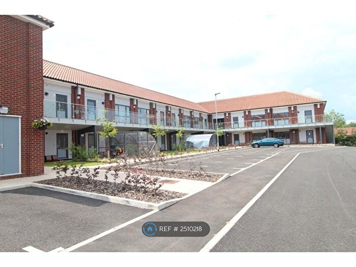 2 Bedroom Flat To Rent In Ames Court, Bury St Edmunds, IP33