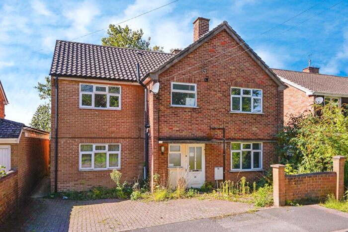 1 Bedroom Flat For Sale In Toot Hill Butts, Headington, Oxford, OX3
