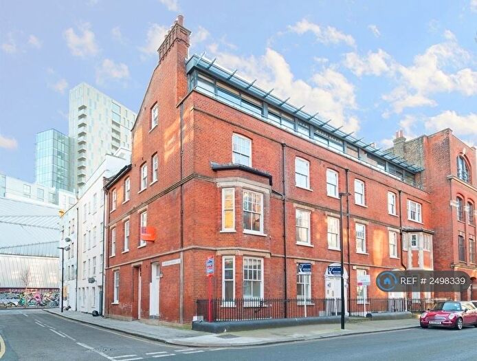 2 Bedroom Flat To Rent In Old Nichol Street, London, E2