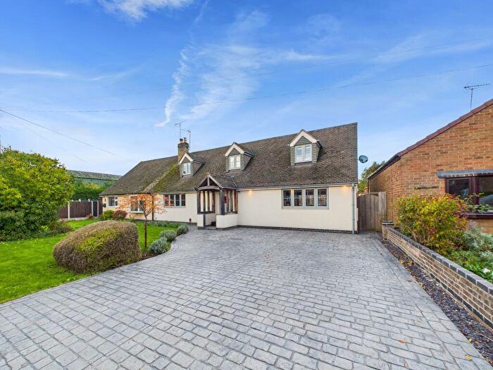 4 Bedroom Chalet For Sale In High Street, Chellaston, DE73