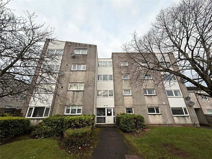 2 Bedroom Flat For Sale In Cypress Crescent, Greenhills, East Kilbride, South Lanarkshire, G75