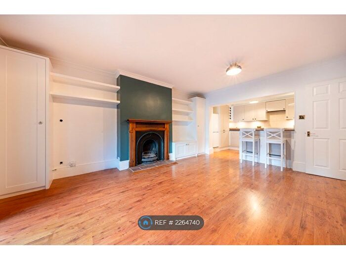 2 Bedroom Flat To Rent In Streatham, London, SW16