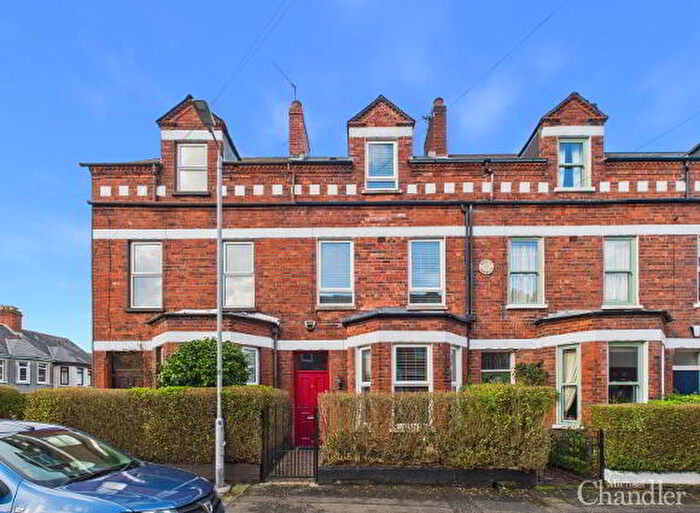 4 Bedroom Mid Terraced House For Sale In Candahar Street, Belfast, BT7
