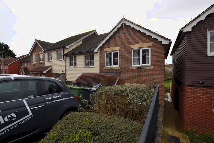 3 Bedroom End Of Terrace House To Rent In Endeavour Way, Hastings, TN34