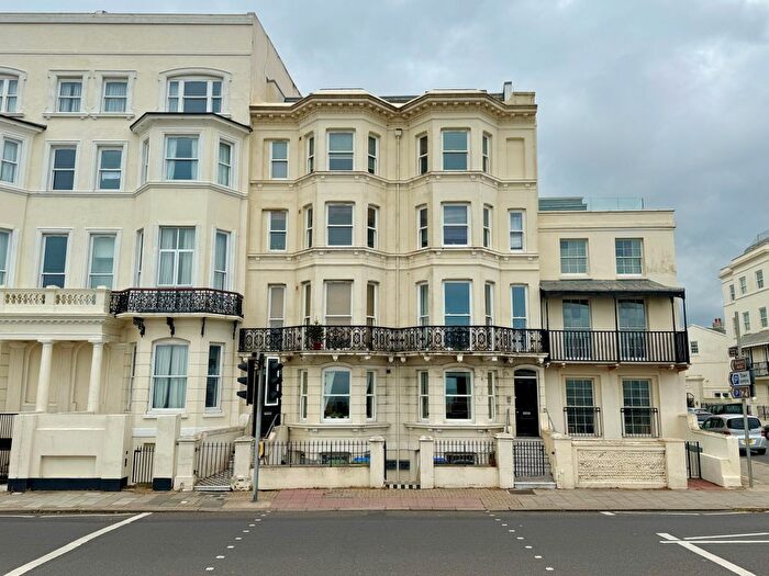 1 Bedroom Flat To Rent In Marine Parade, Worthing, BN11